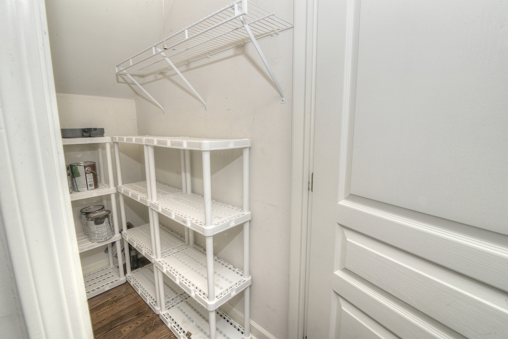 531 METROPOLITAN Street