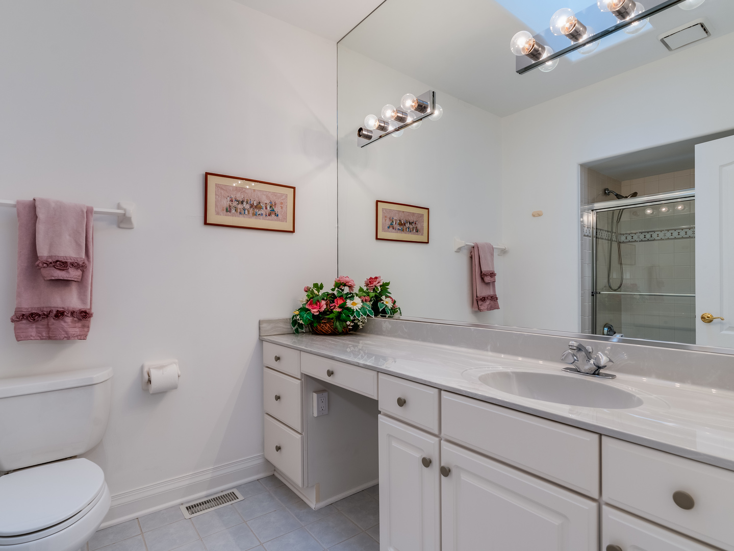 4N680 WARE WOODS Drive