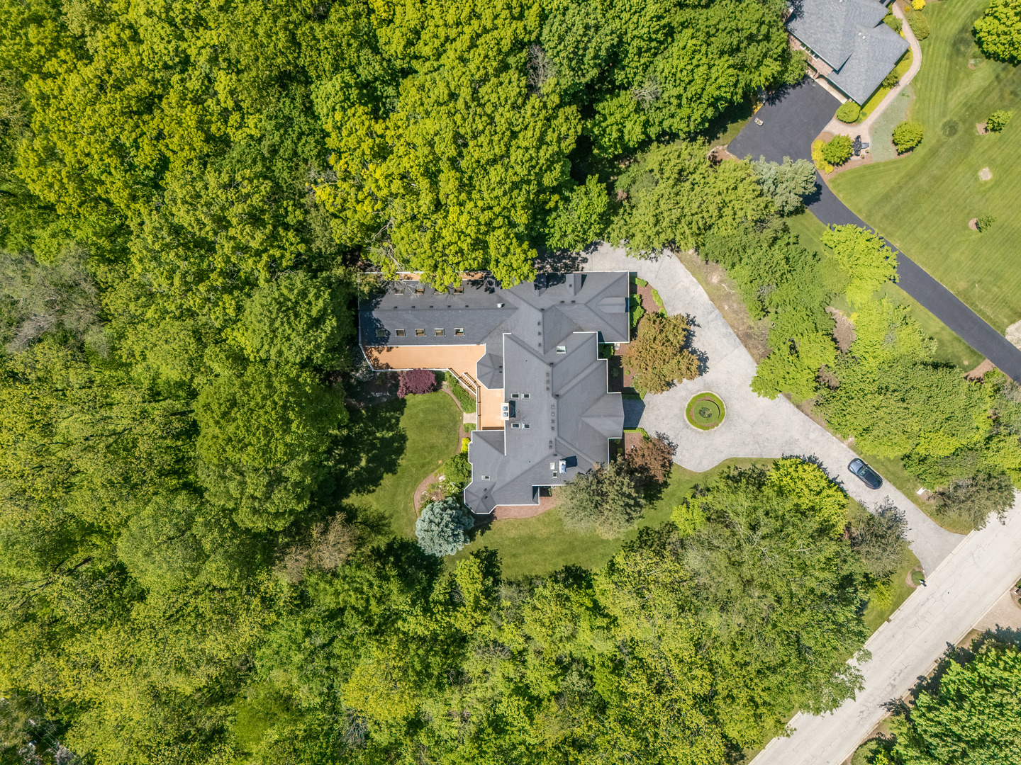 4N680 WARE WOODS Drive