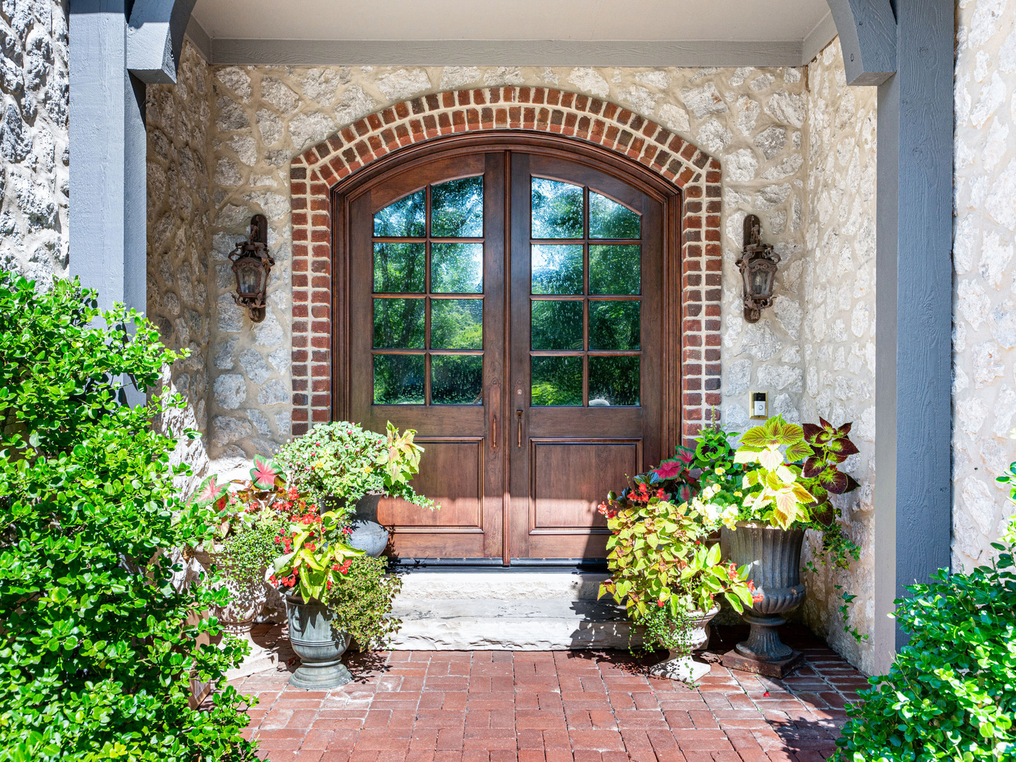 1317 Fox Glen Drive