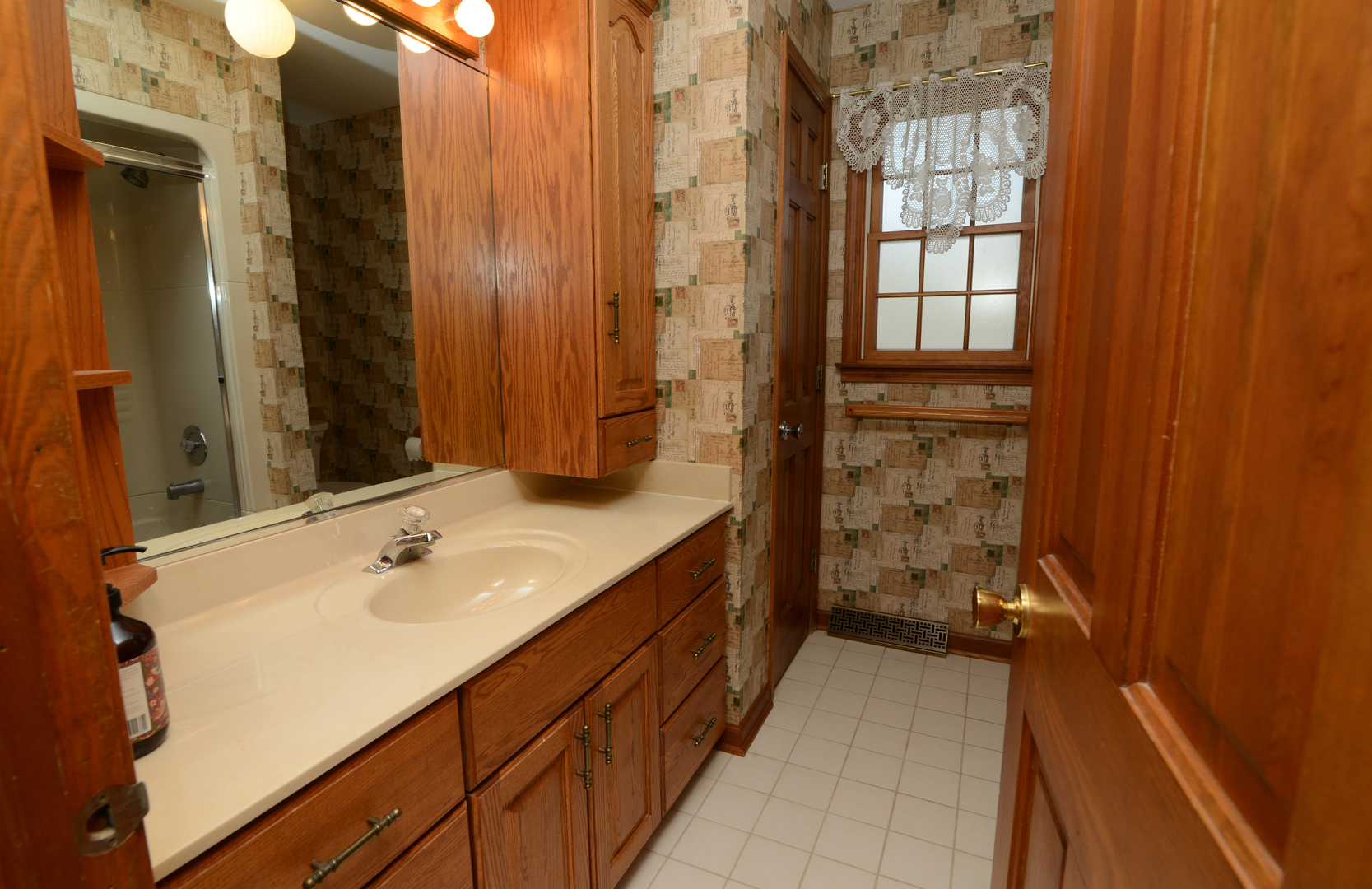 4N074 Thornly Road