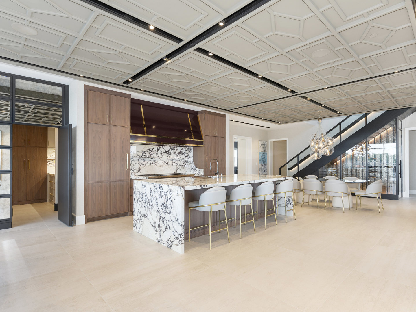 10 Illinois Street Unit: 5A