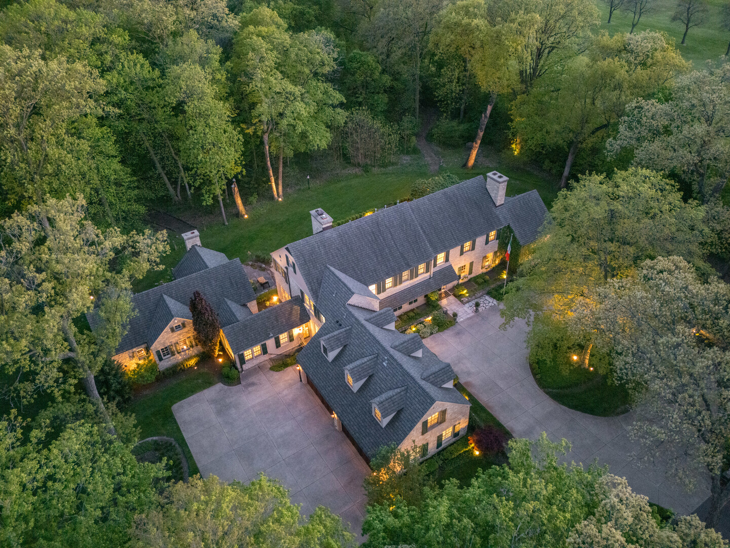 875 Country Club Road