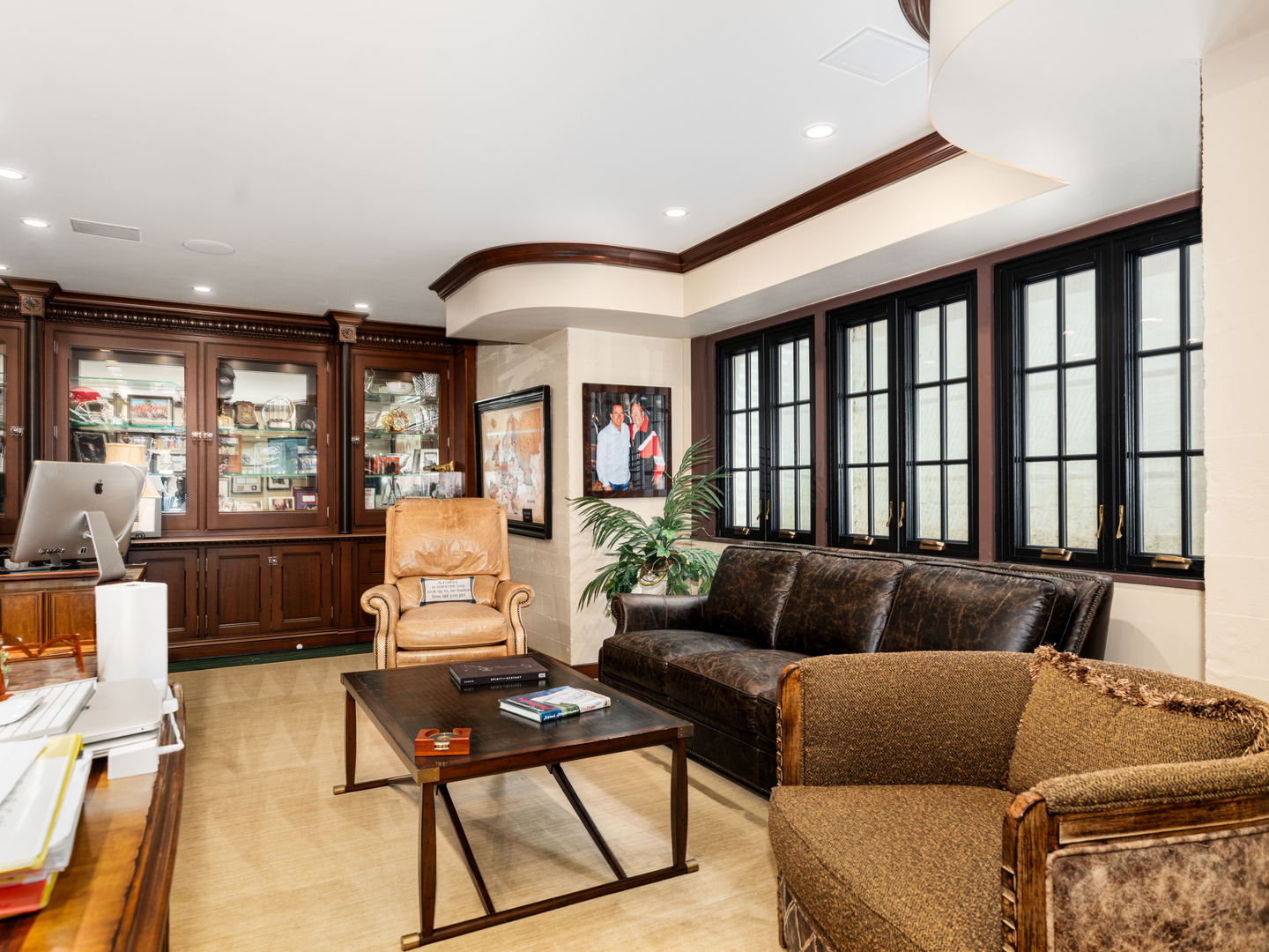 875 Country Club Road