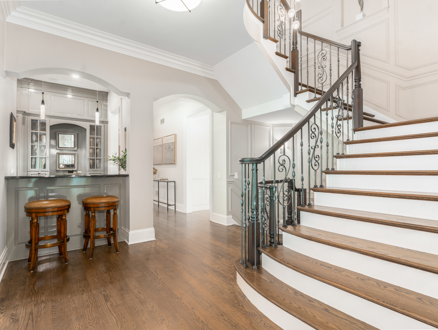 4N881 Old Farm Road
