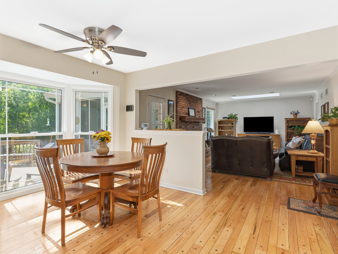 1235 Pin Oak Court