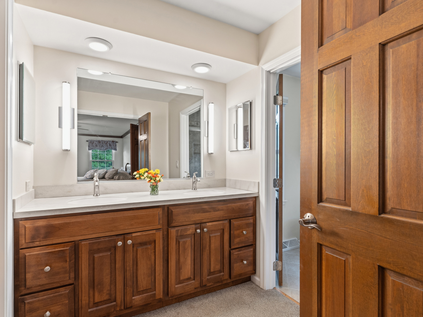 1235 Pin Oak Court
