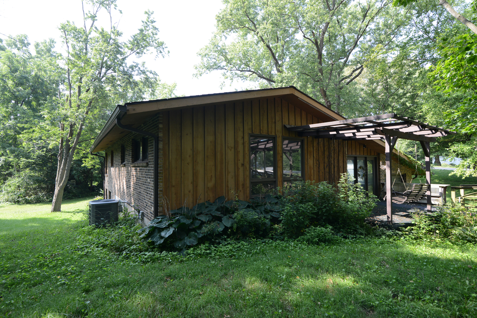 3N353 Pine Hills Road