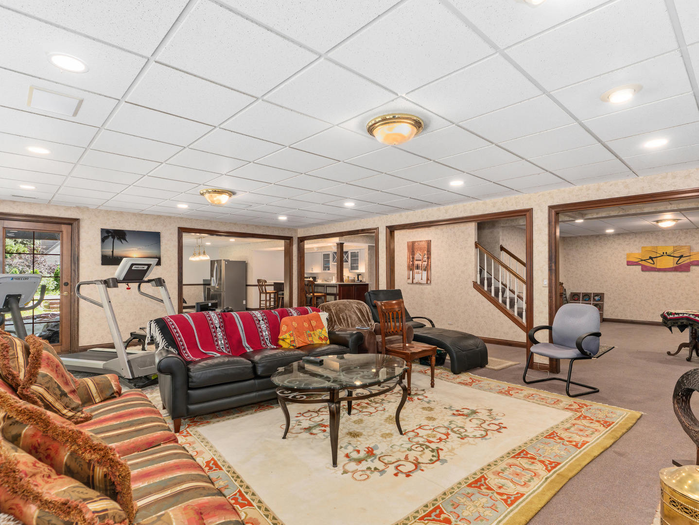 818 Fox Glen Drive