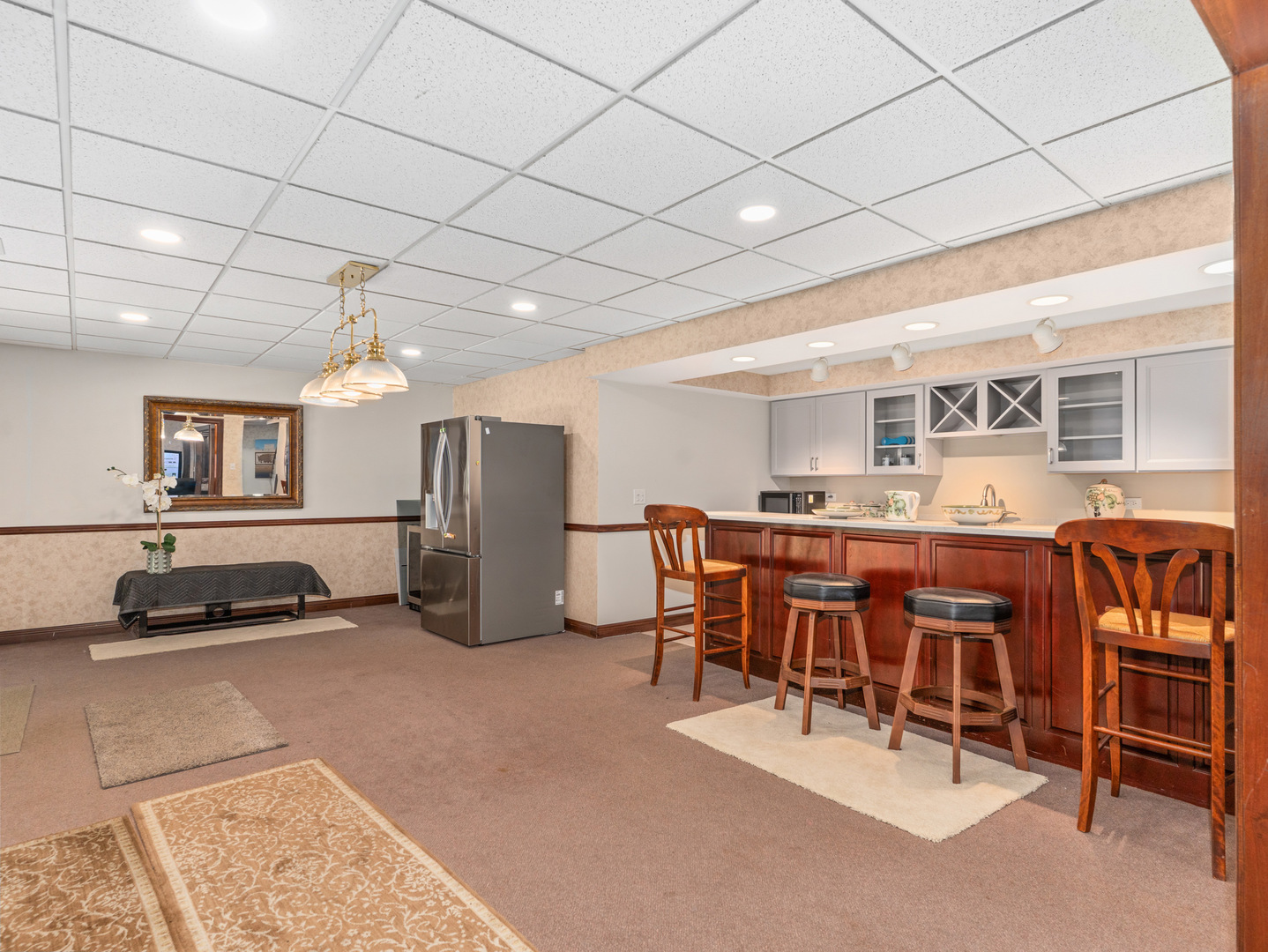 818 Fox Glen Drive