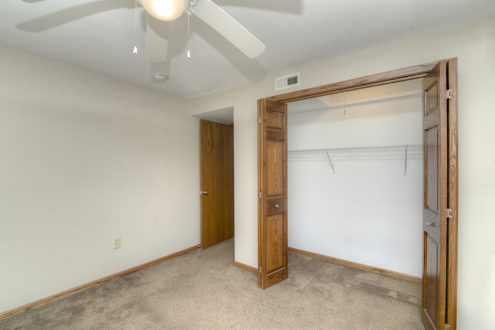 1070 CENTER Drive