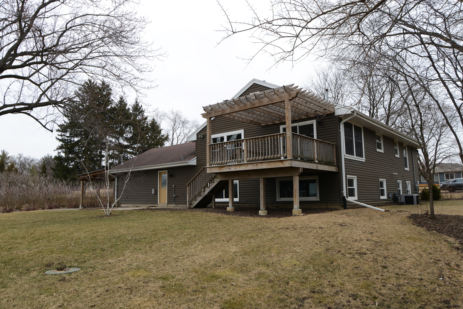 1070 CENTER Drive
