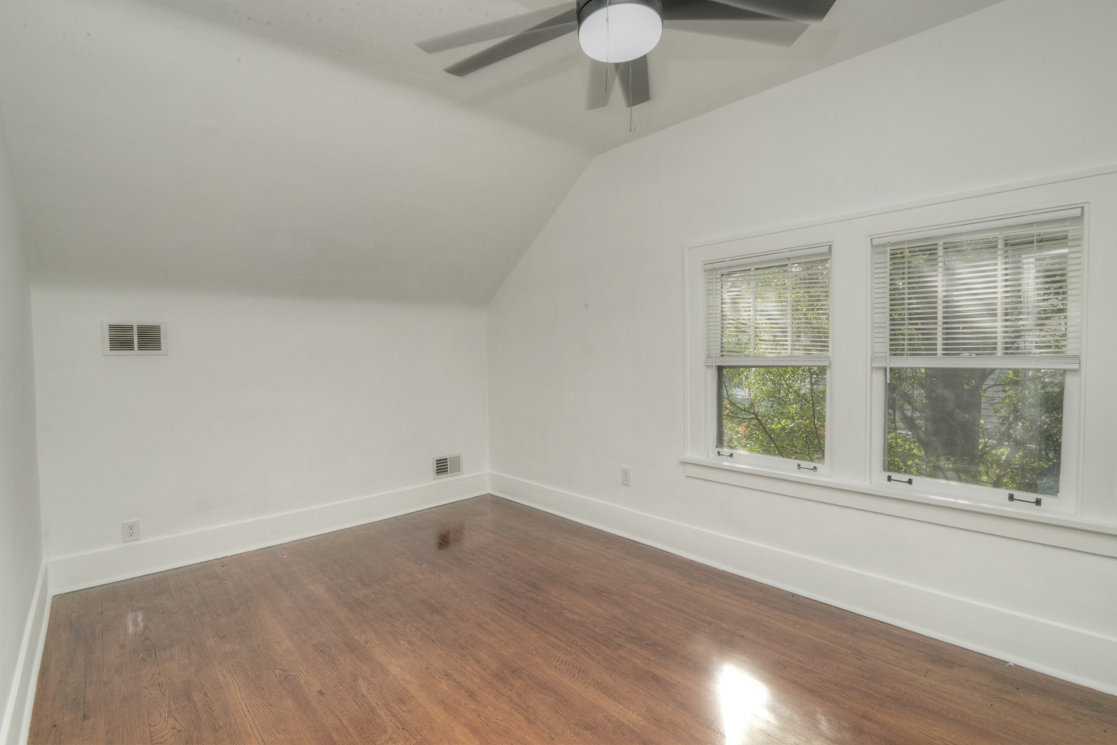 724 S 5th Street