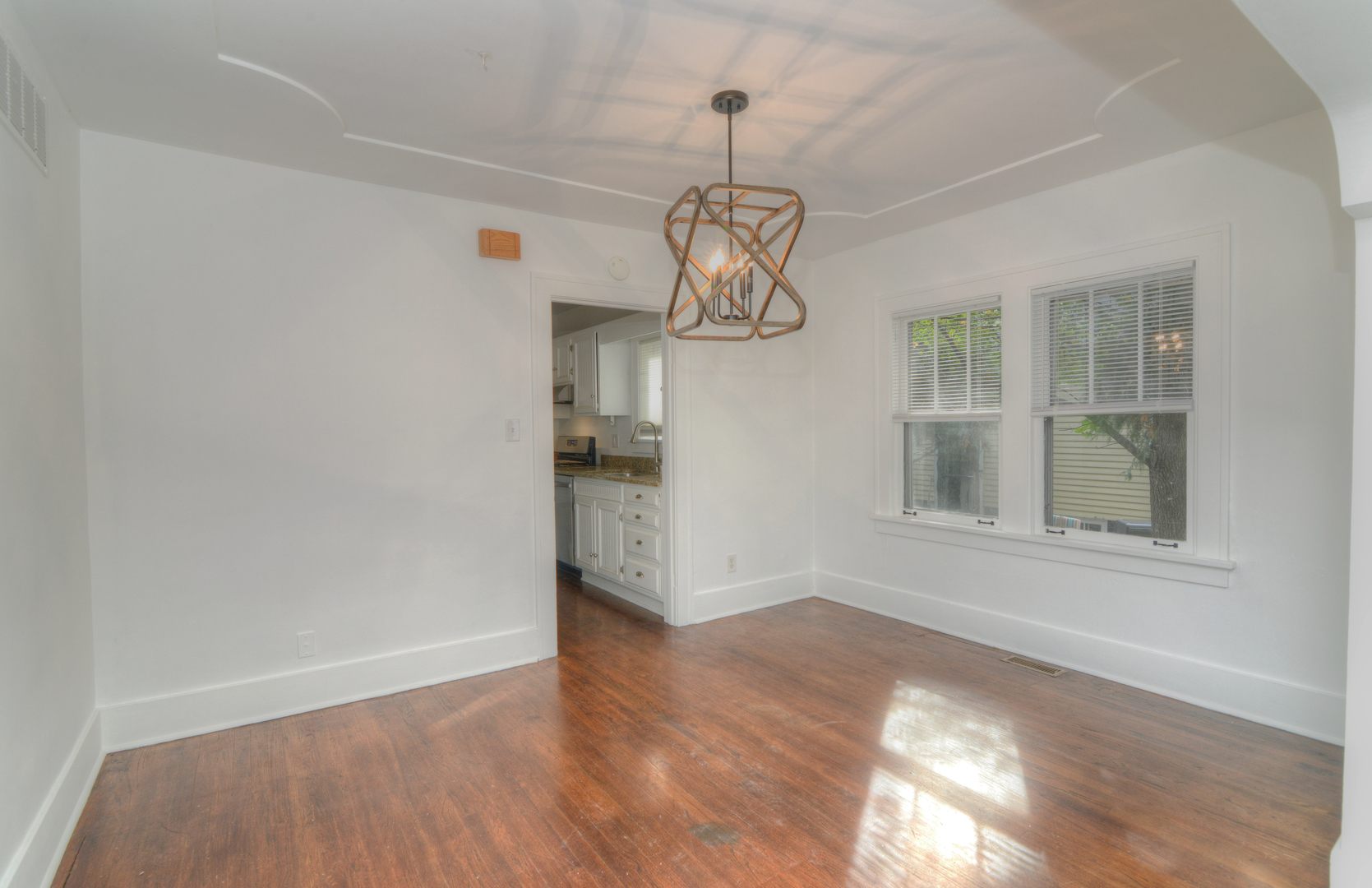724 S 5th Street