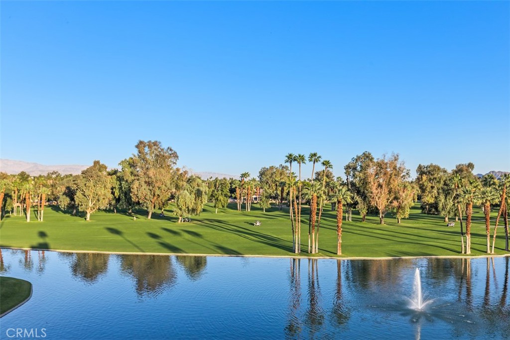 910 Island Drive 506