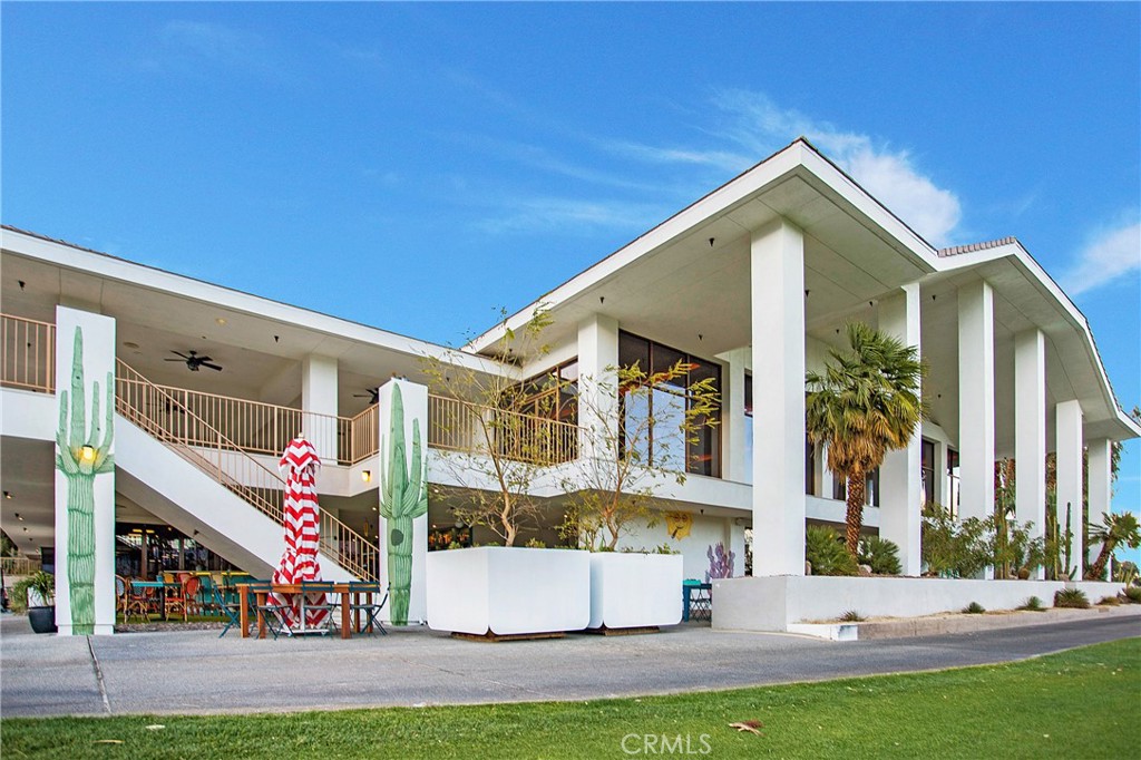 910 Island Drive 506