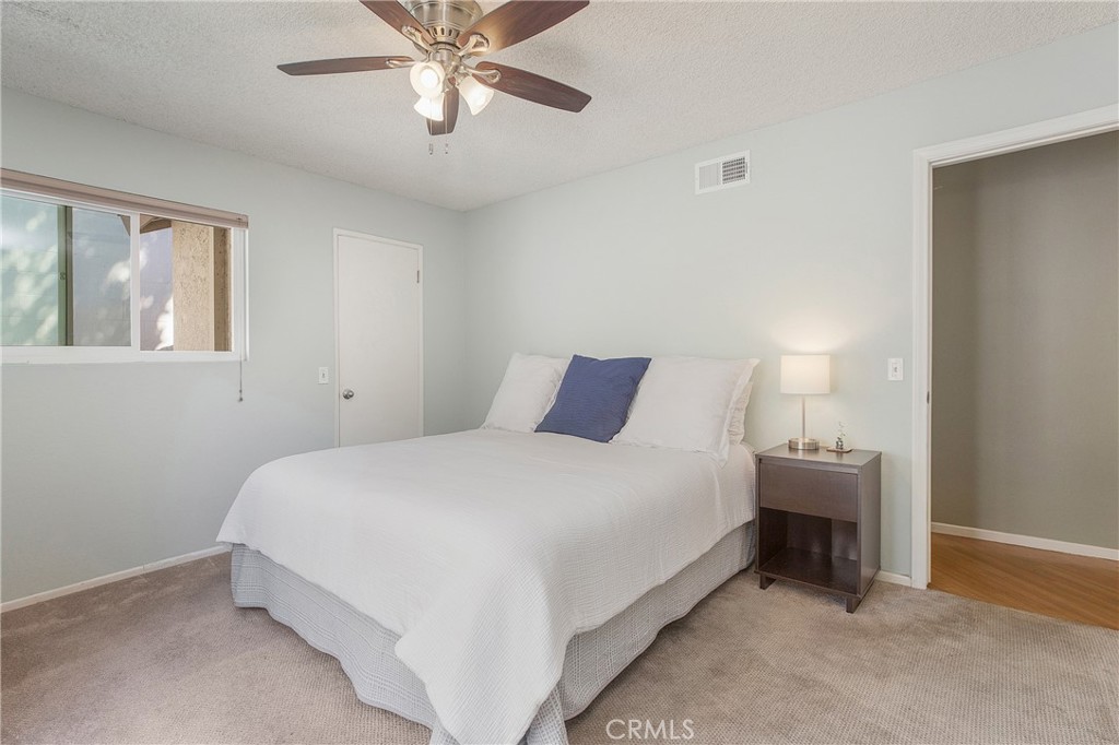 25936 Robin Circle 15