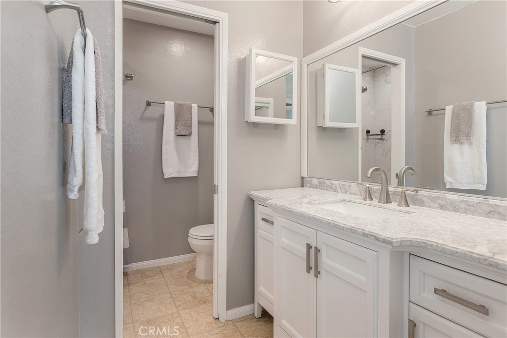 25936 Robin Circle 15