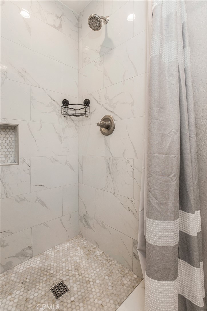 25936 Robin Circle 15