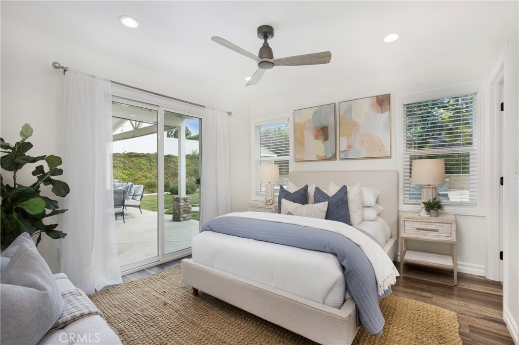 19622 Crestknoll Drive