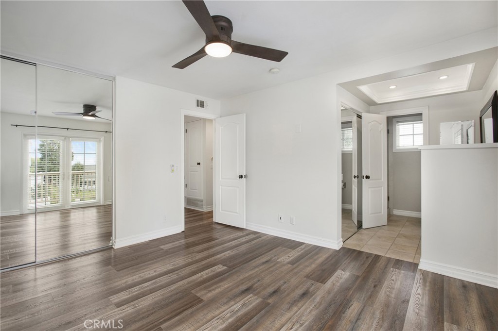 19622 Crestknoll Drive