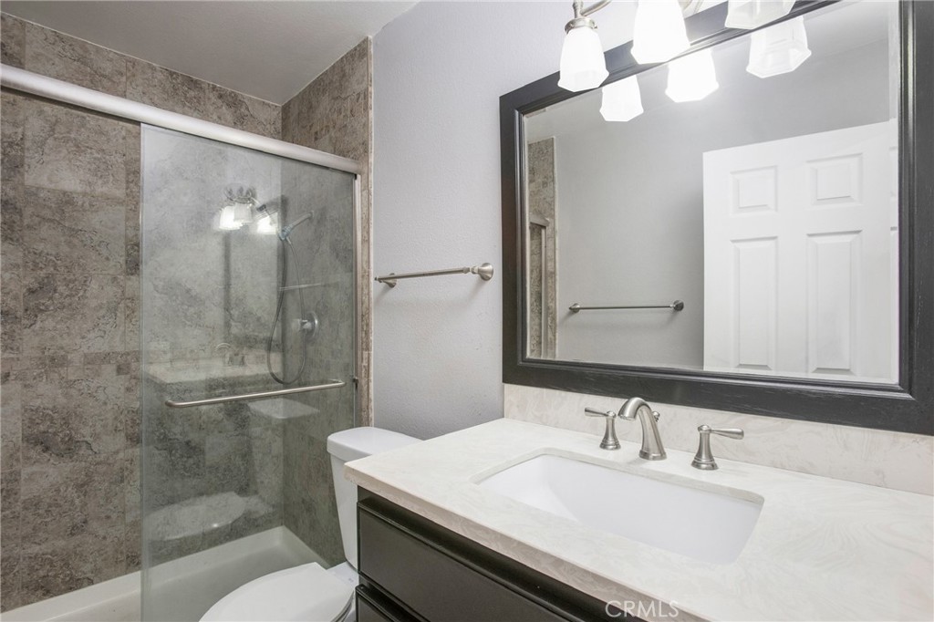 6443 Shady Lawn Drive 3