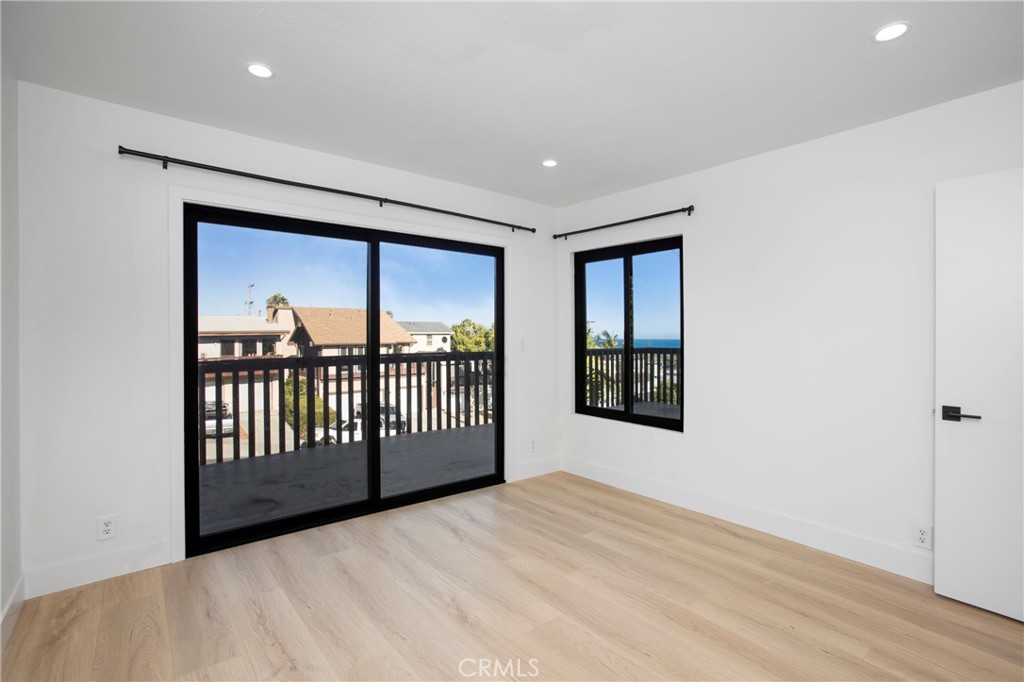 33781 Silver Lantern Street