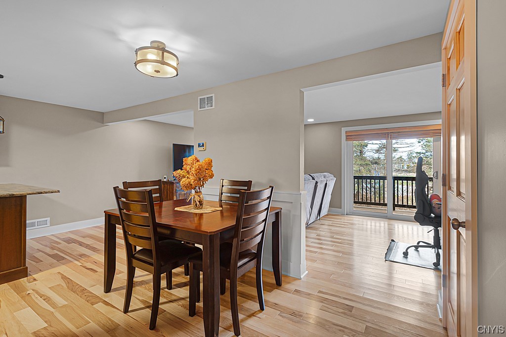 6 Sherman Oaks Drive