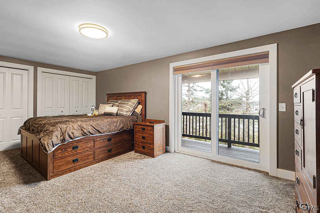 6 Sherman Oaks Drive
