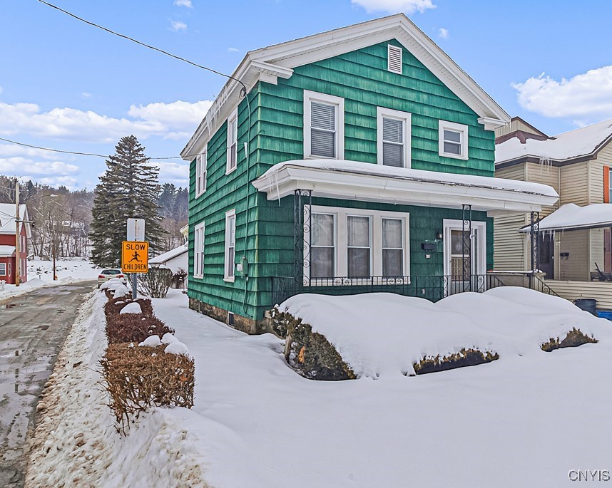 301 E German St