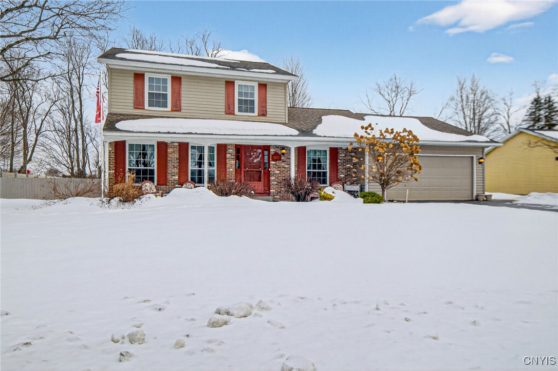 8311 Greenview Dr