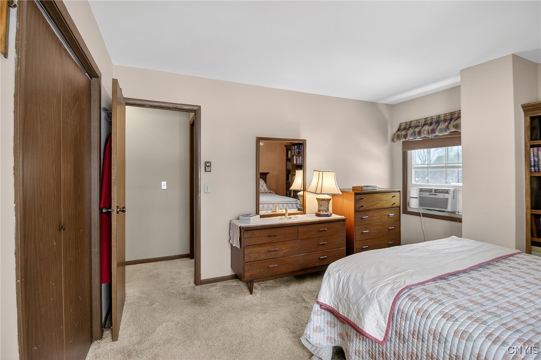 8311 Greenview Dr