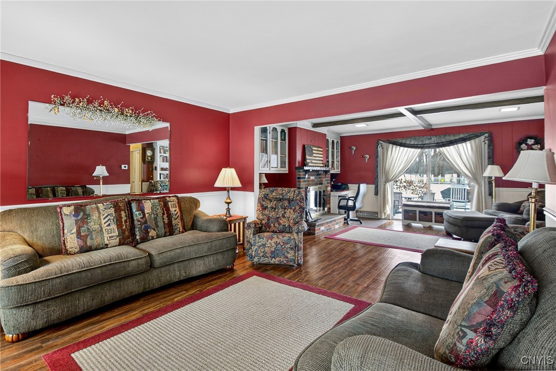 8311 Greenview Dr