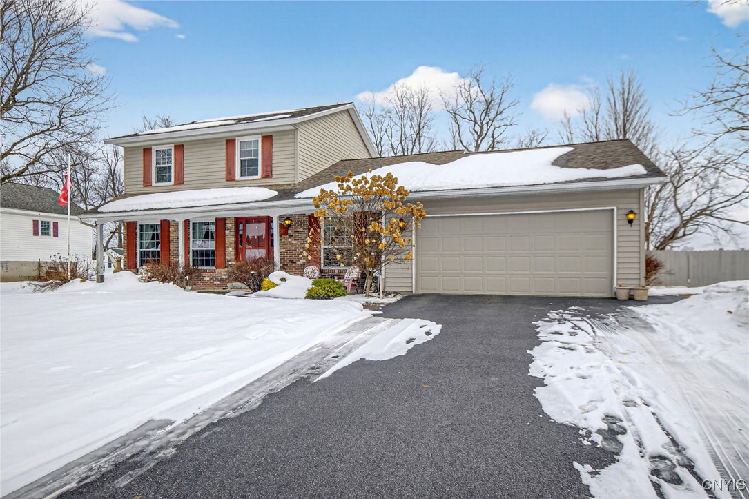 8311 Greenview Dr