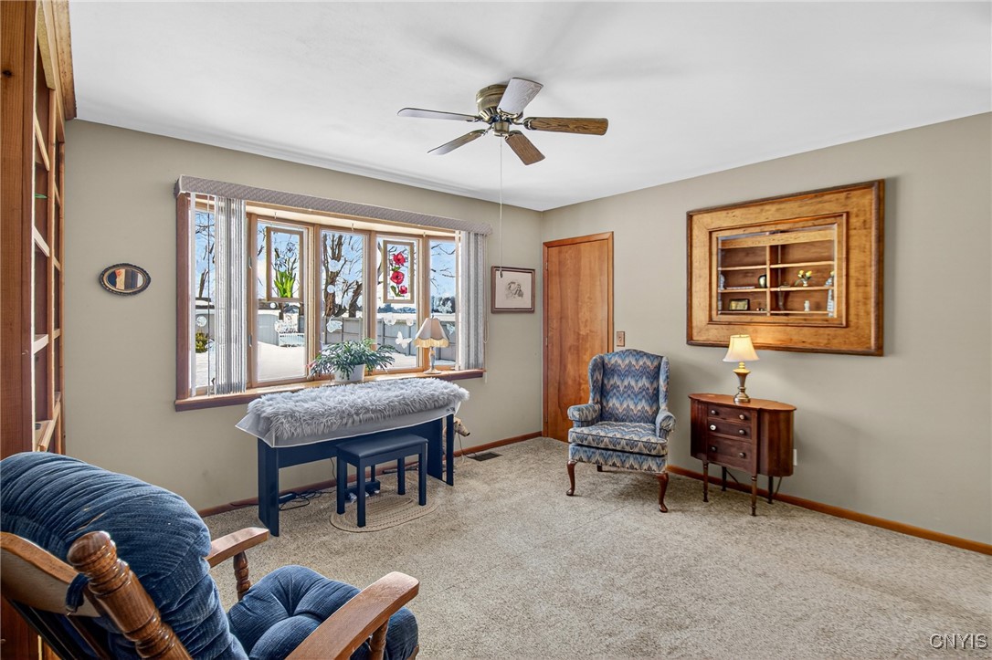 8311 Greenview Dr