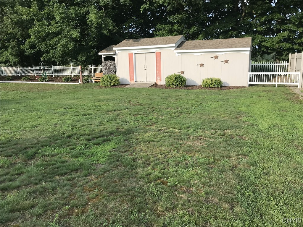 8311 Greenview Dr