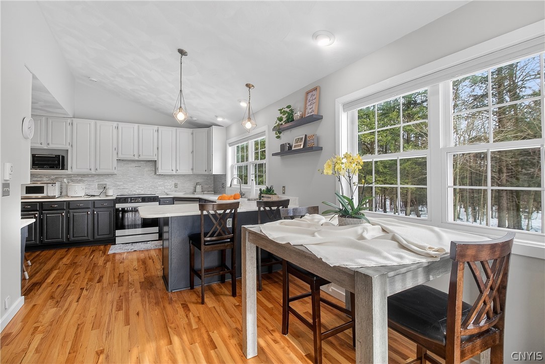 6311 Hidden Meadow Dr