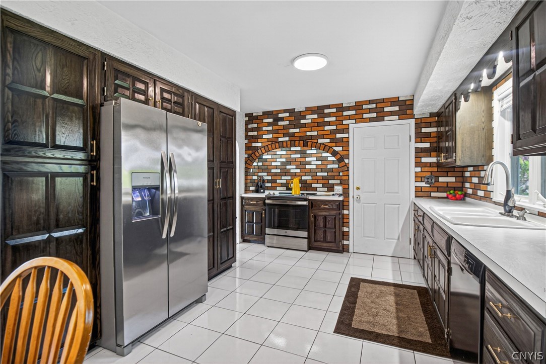 308 Washington Dr