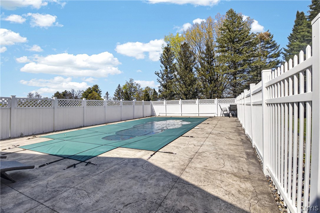 10094 Powell Rd