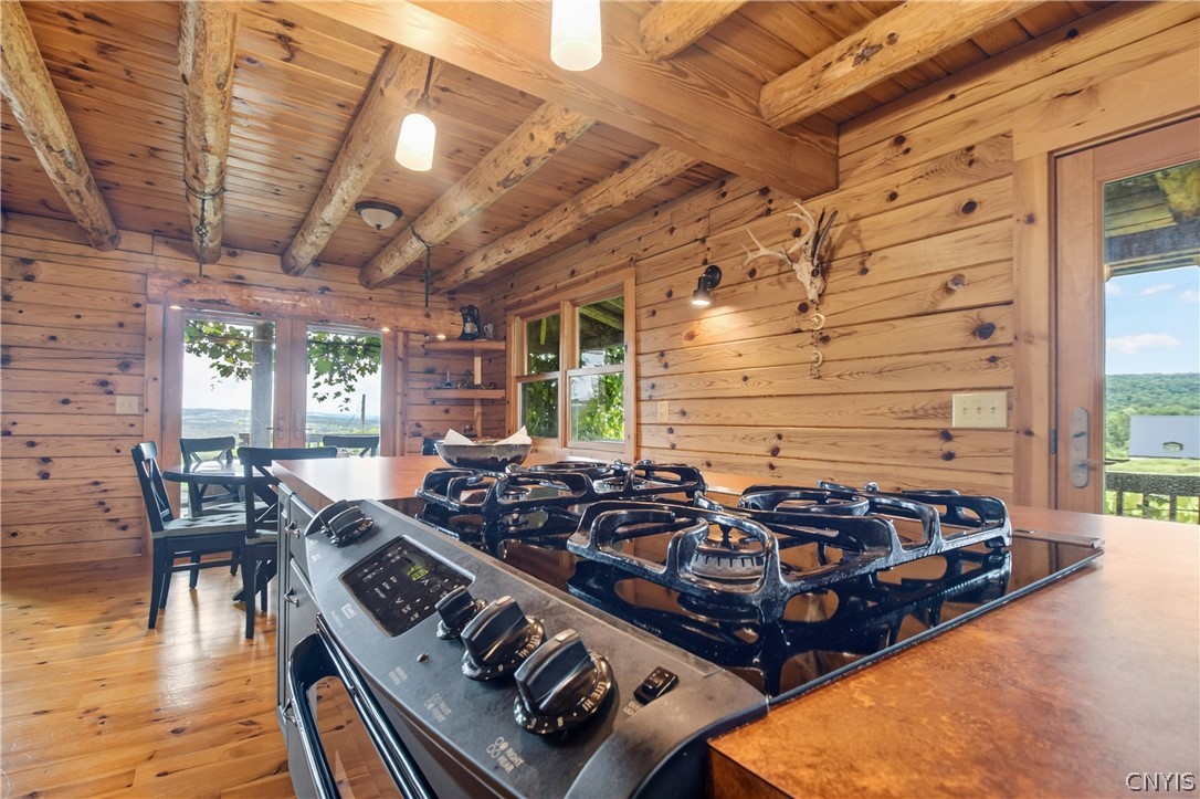 647 Osborne Hill Road