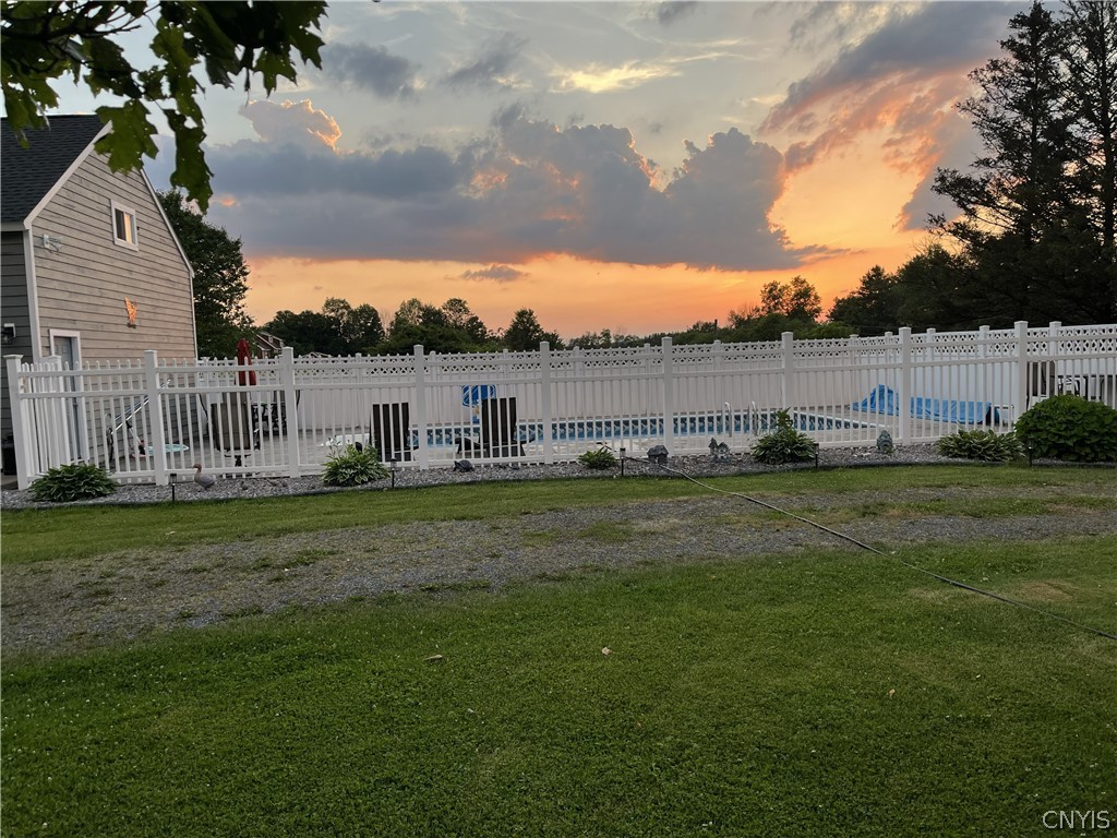10094 Powell Rd