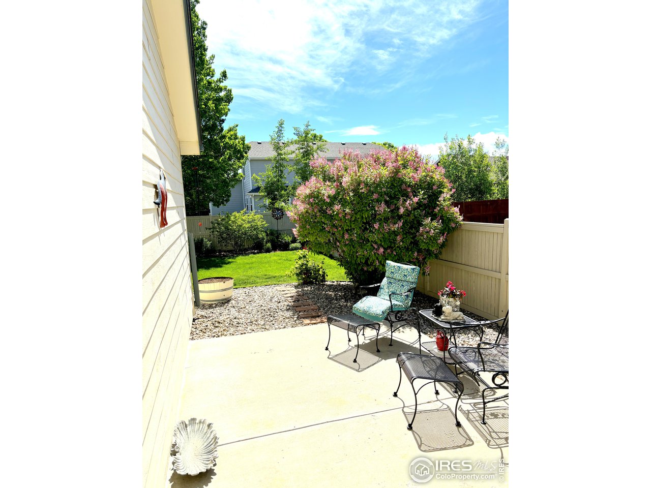 606 Blue Azurite Ave