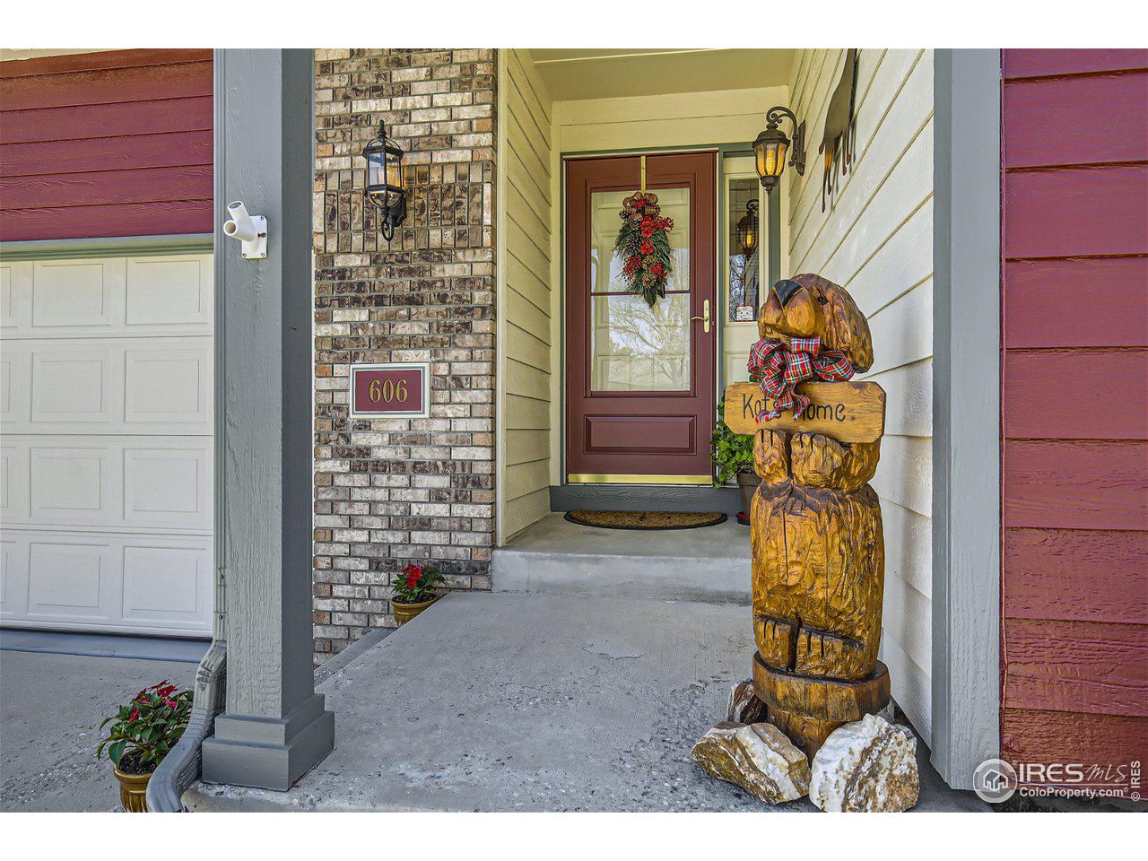 606 Blue Azurite Ave