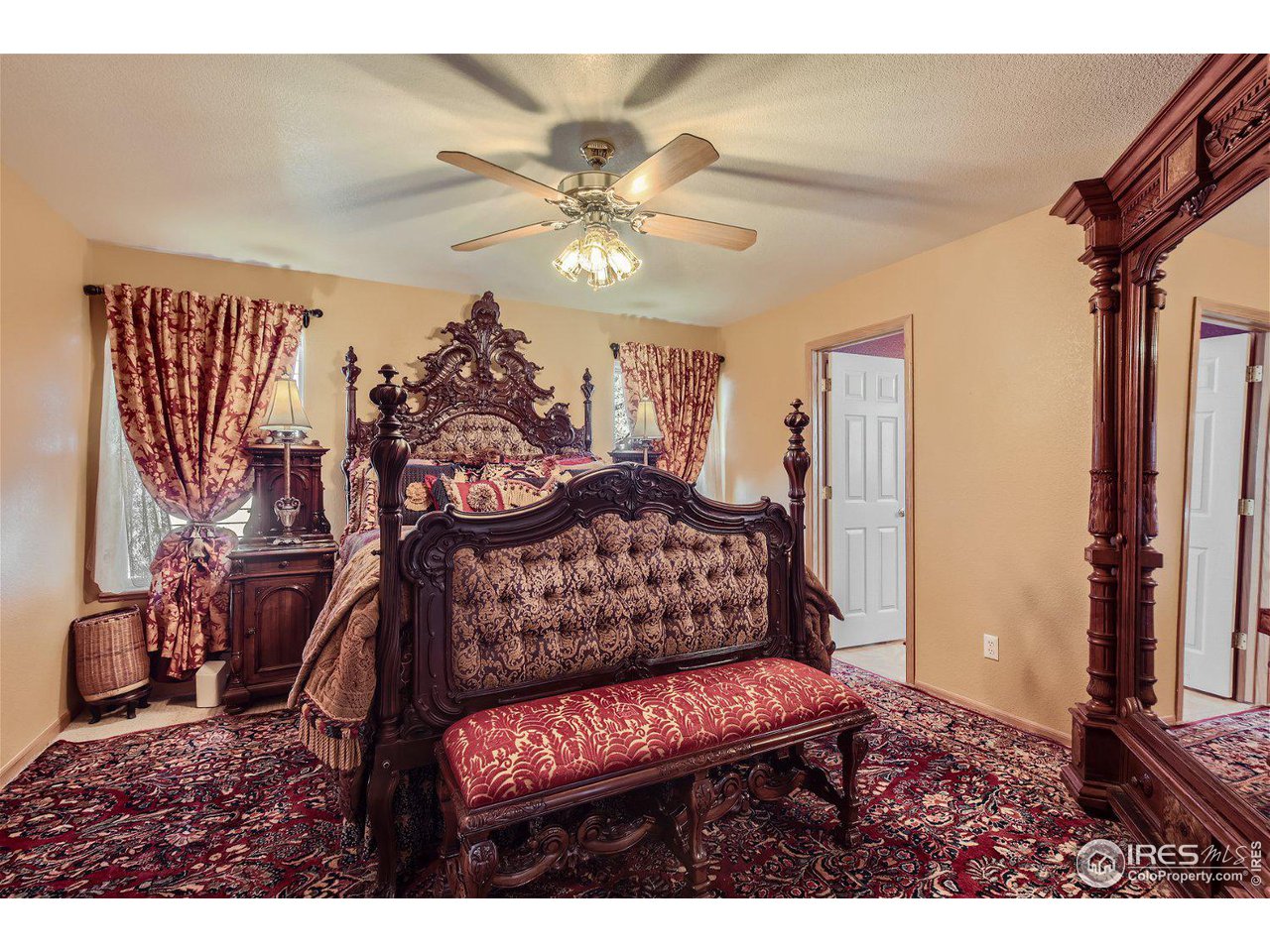 606 Blue Azurite Ave