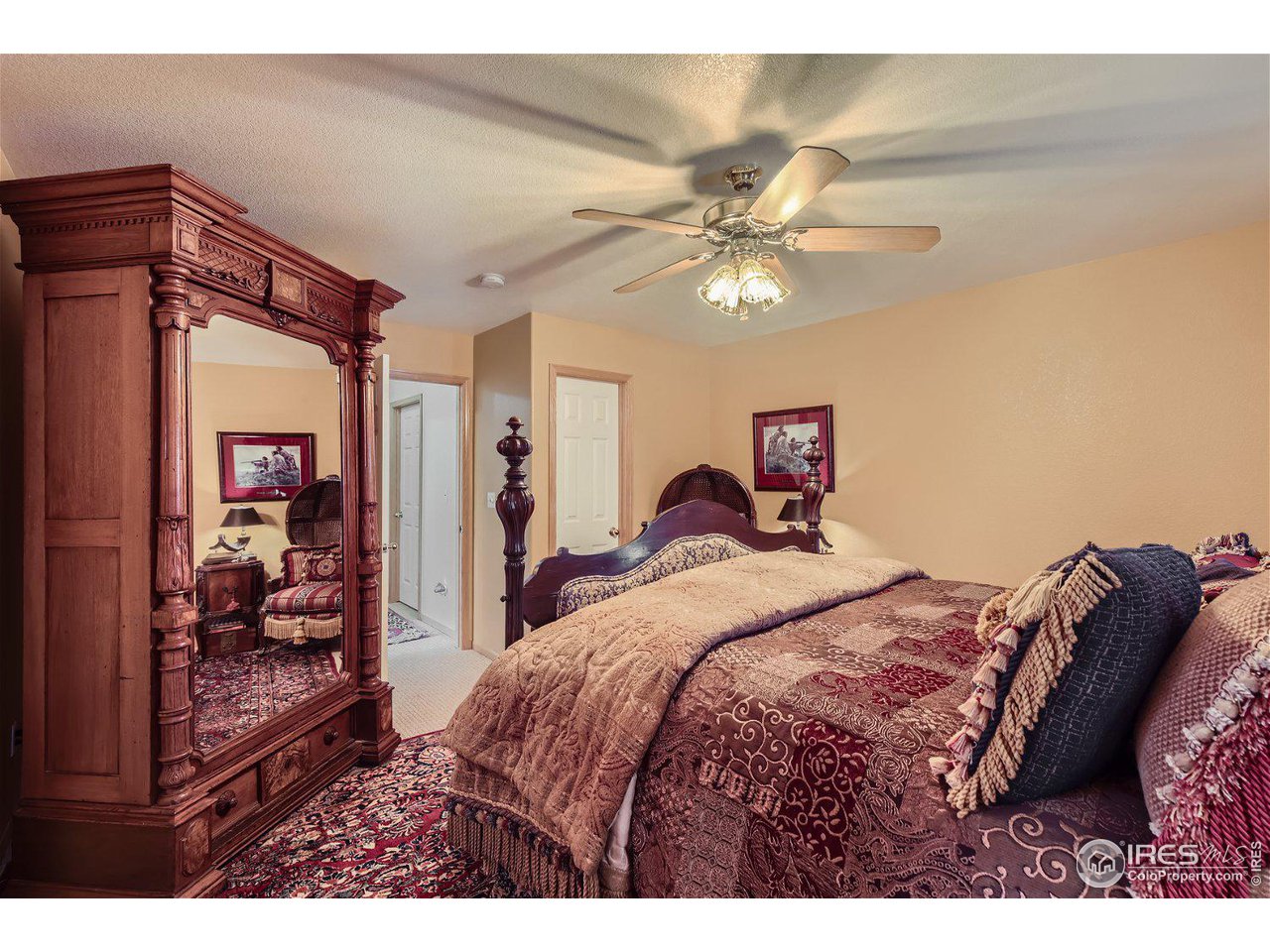 606 Blue Azurite Ave