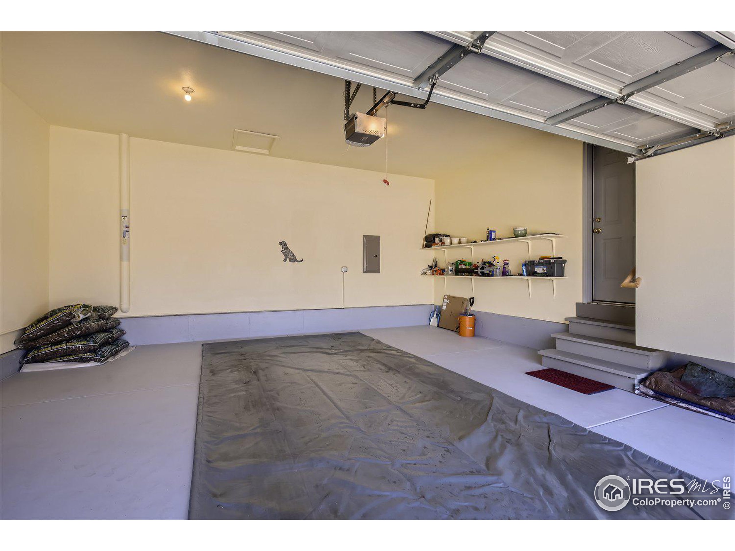 606 Blue Azurite Ave