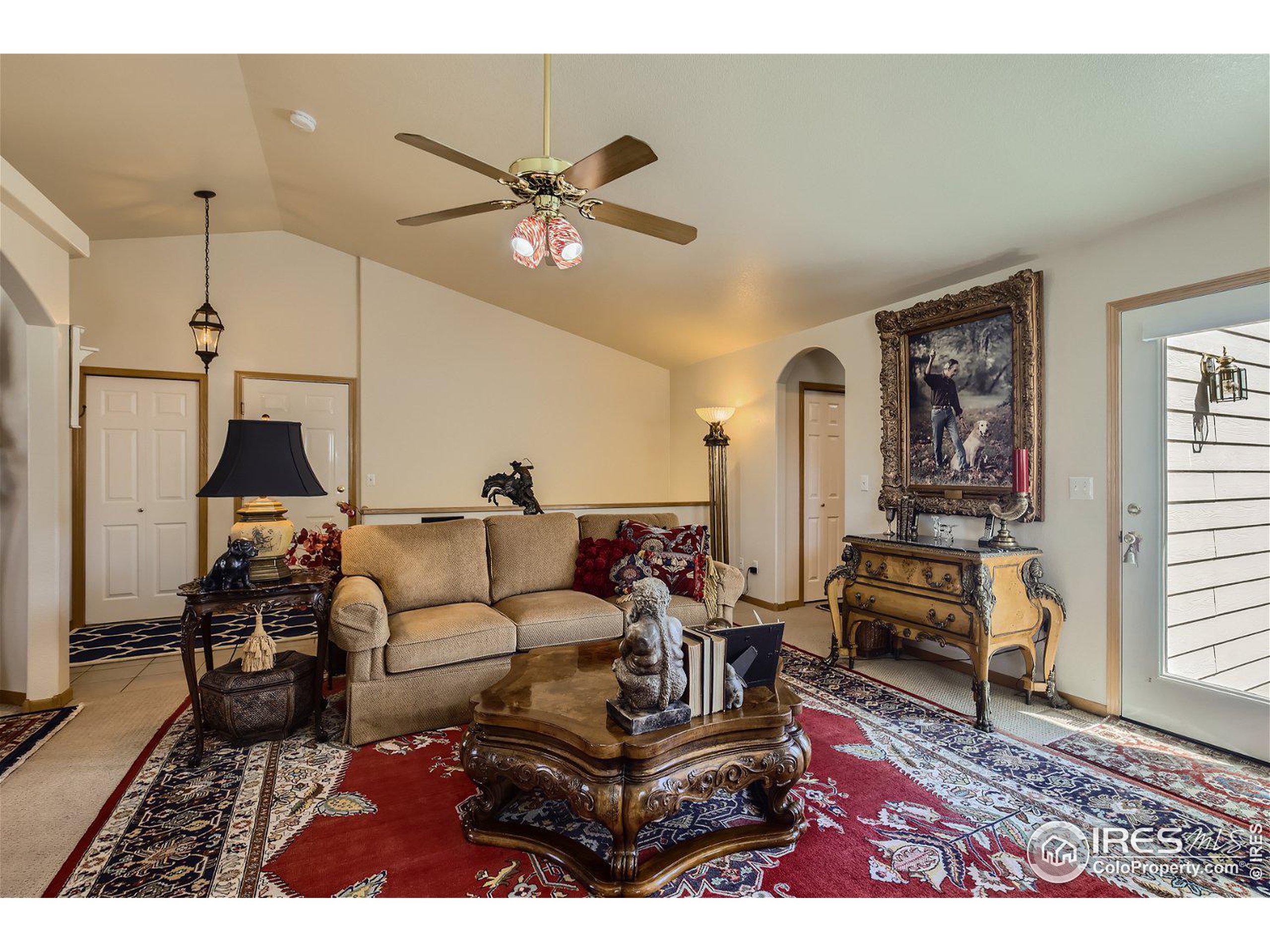 606 Blue Azurite Ave