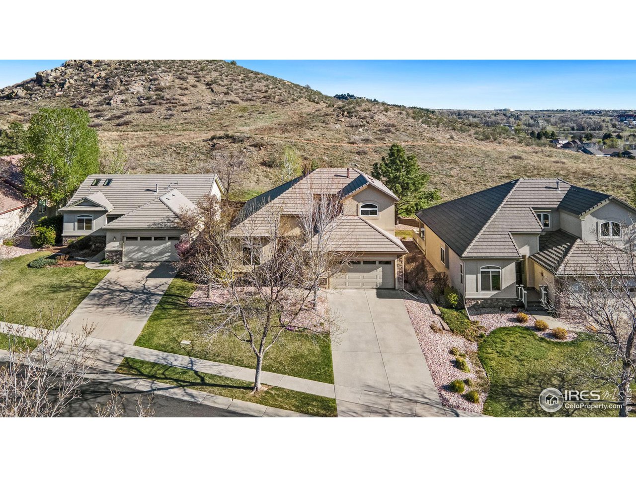 4567 Foothills Dr