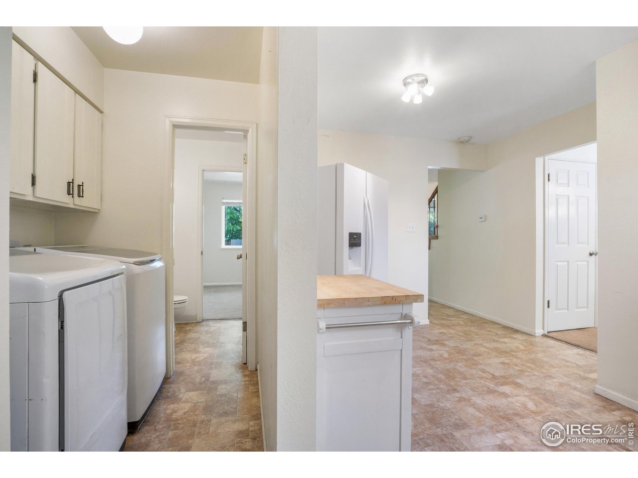 907 Rocky Mountain Way