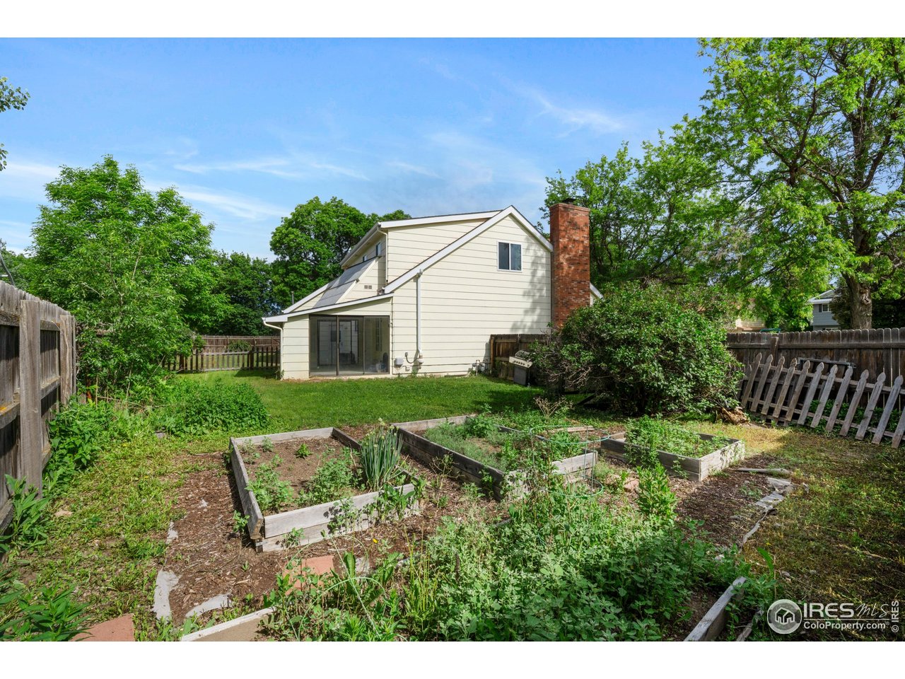 907 Rocky Mountain Way